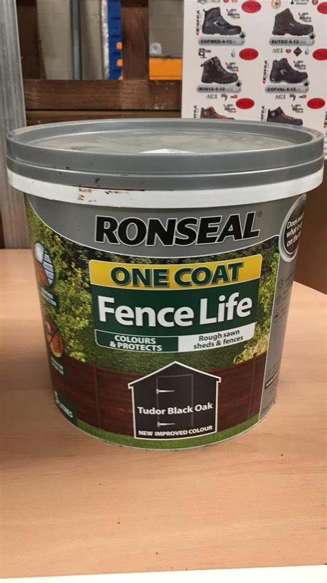 black oak fence paint.